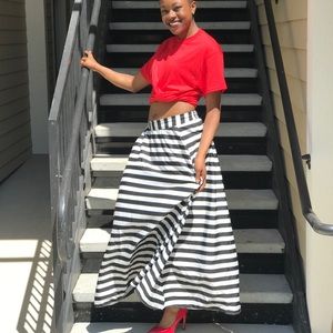 Long black & white flare skirt